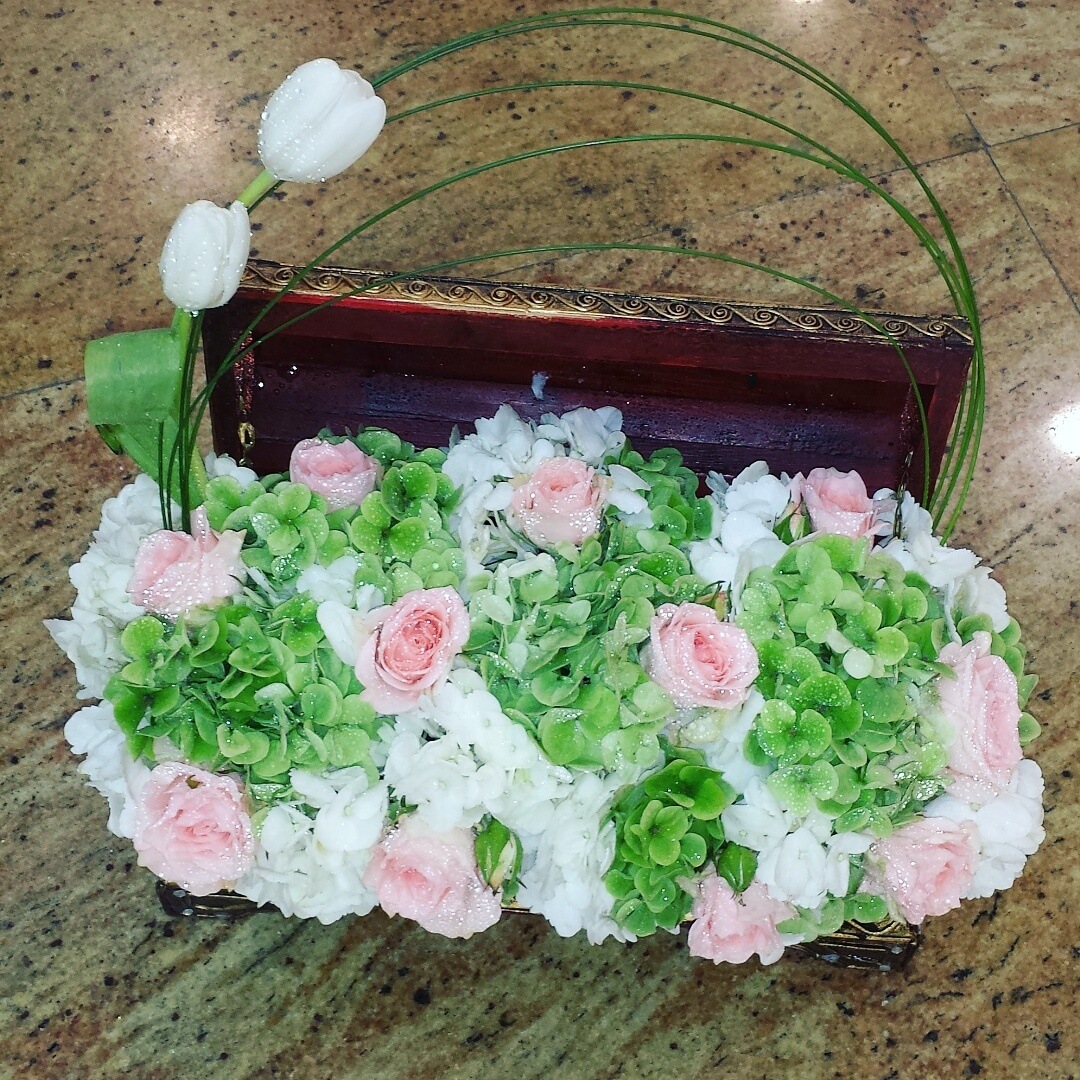 Best Online Flower Shop in Dubai, UAE Flower Bouquet Dubai